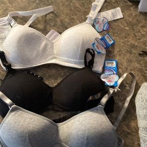 Little girls bras (never worn)